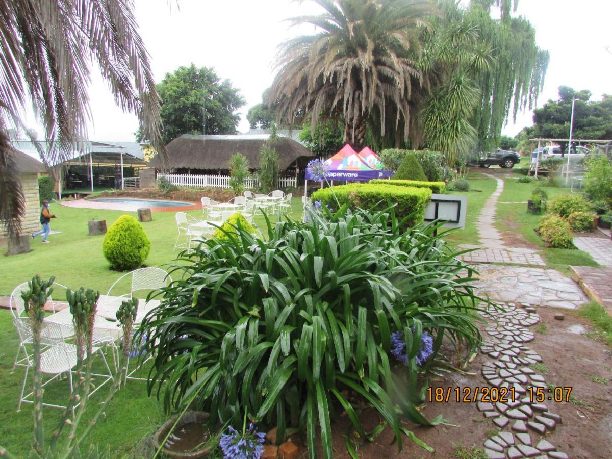 Aloes Lodge Leribe Екстериор снимка
