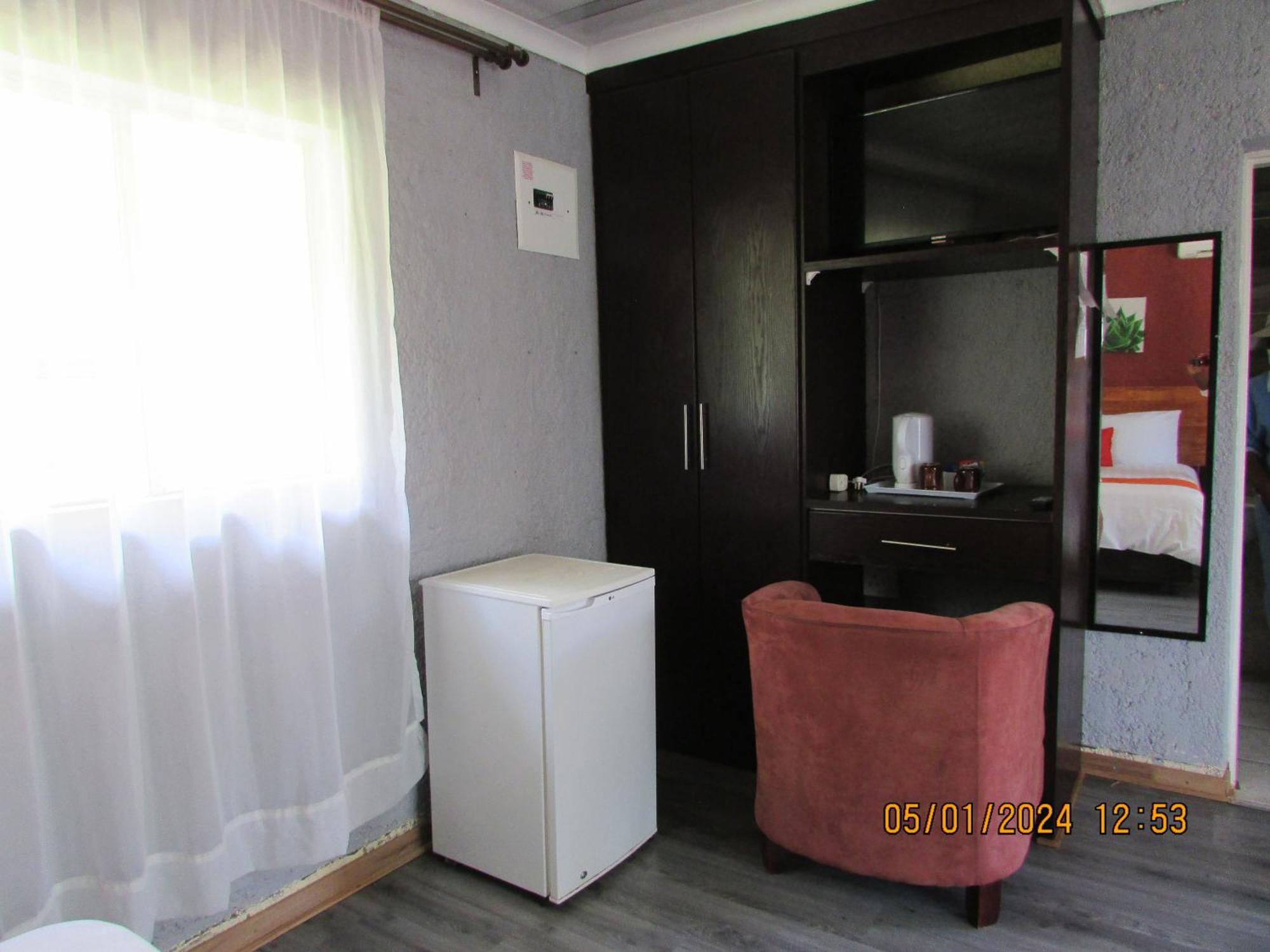 Aloes Lodge Leribe Екстериор снимка